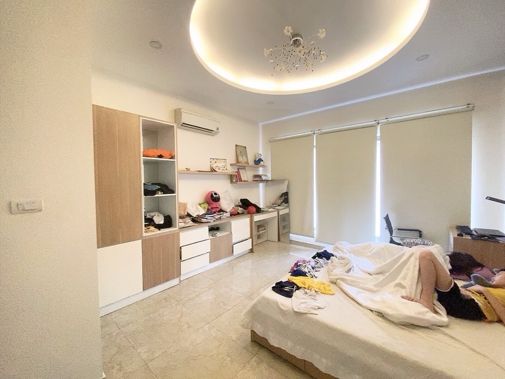 Bán nhà Thanh Lân - diện tích 60m2 4 tầng - Ô tô tránh 10m - giá 12,6 tỷ