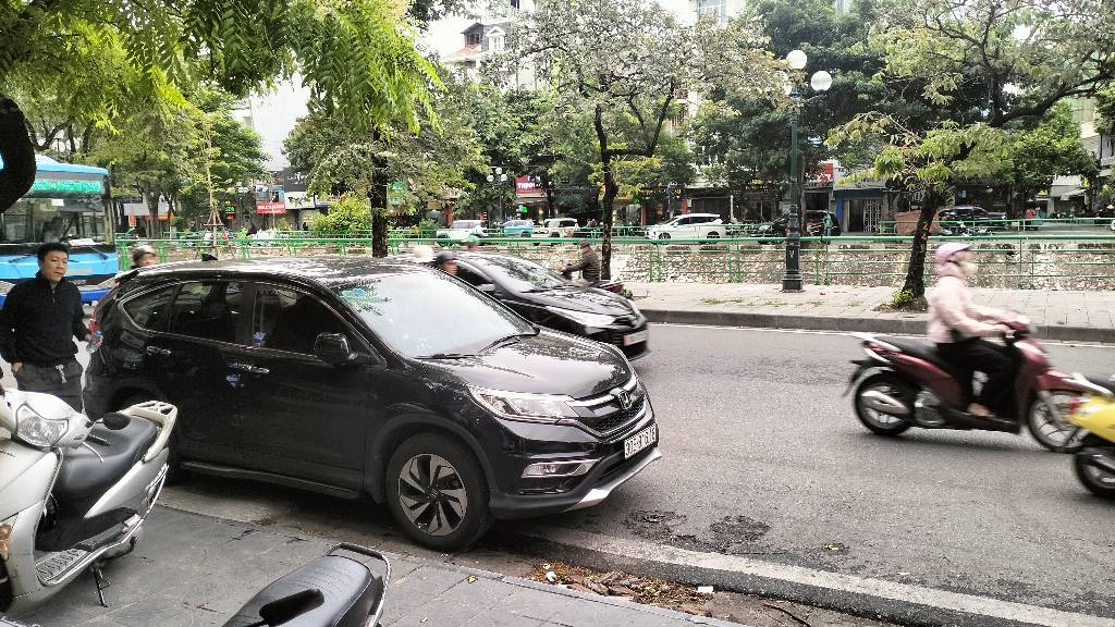 Bán nhà Kim Ngưu - diện tích 34m2 4 tầng - Mặt phố kinh doanh - giá 15,39 tỷ