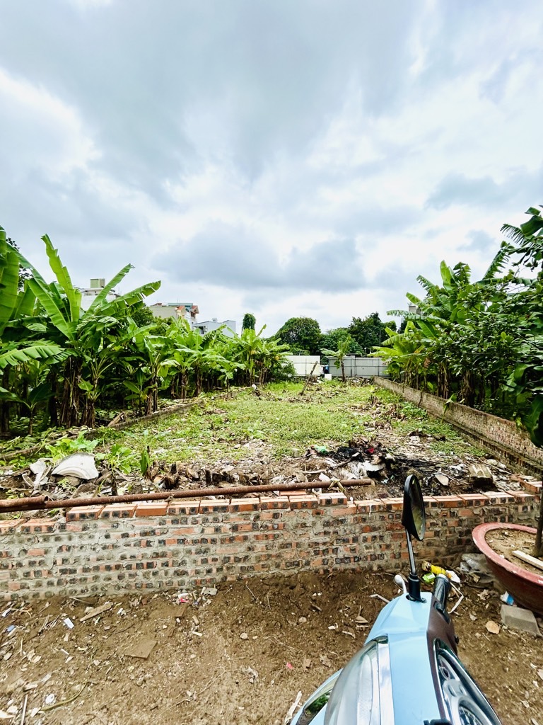 Bán nhà Nguyễn Khoái - diện tích 180m2 1 tầng - Ô TÔ - MẶT TIỀN RỘNG - giá 16,5 tỷ