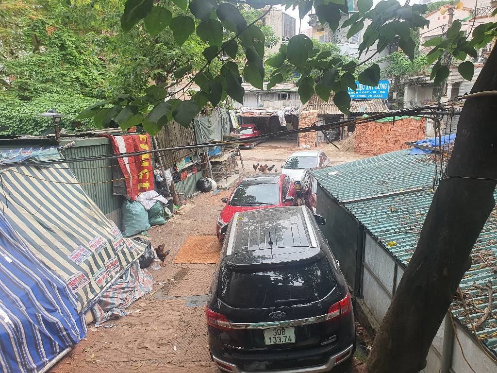 Bán nhà Trương Định - diện tích 62m2 3 tầng - GẦN PHỐ - Ô TÔ TRÁNH - giá 16,3 tỷ