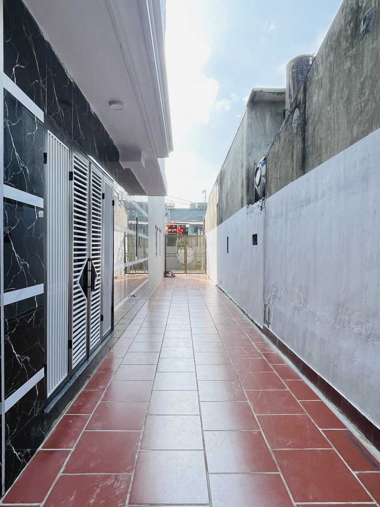 Bán nhà Thuý Lĩnh - diện tích 30m2 6 tầng - Ô tô đỗ cửa - giá 9,3 tỷ