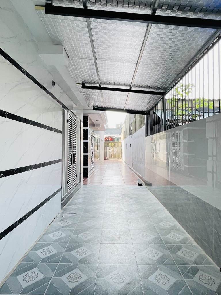 Bán nhà Thuý Lĩnh - diện tích 30m2 6 tầng - Ô tô đỗ cửa - giá 9,3 tỷ