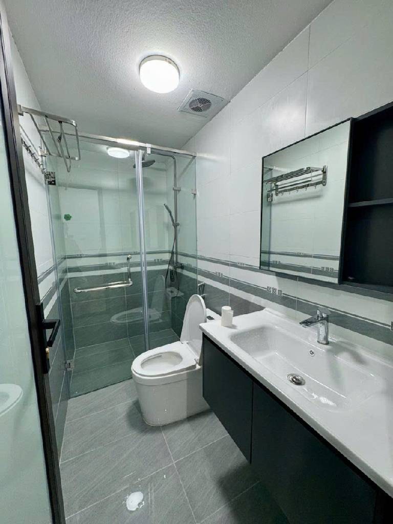 Bán nhà Trương Định - diện tích 40.4m2 3 tầng - gần ô tô - giá 8,8 tỷ