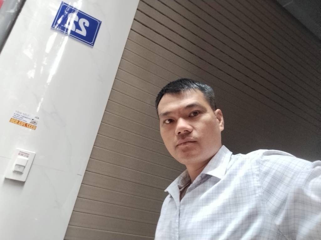 Bán nhà Trương Định - diện tích 40.4m2 3 tầng - gần ô tô - giá 8,8 tỷ