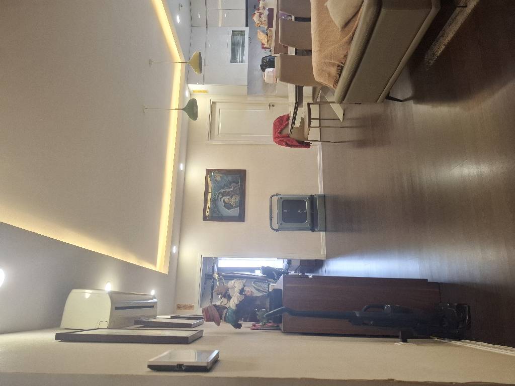 Bán nhà Minh Khai - diện tích 98.2m2 1 tầng - Căn góc 3 ngủ - giá 11,5 tỷ