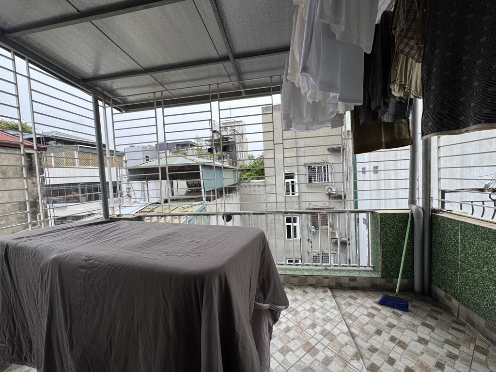 Bán nhà Ô Đồng Lầm - diện tích 80,6m2 5 tầng - Mặt tiền khủng - giá 12,5 tỷ