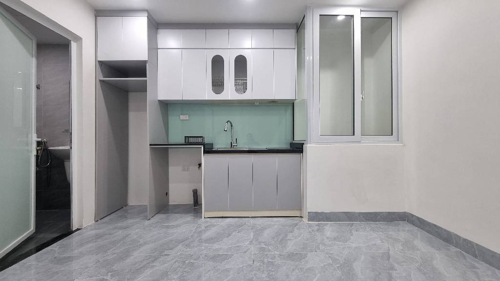 Bán nhà Định Công Thượng - diện tích 53m2 7 tầng - Ô tô đỗ cửa - giá 15,3 tỷ