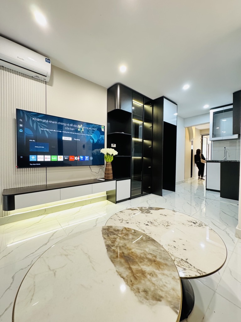 Bán Căn Hộ Tập Thể 128C Đại La: 60m2 – 2 Ngủ – Full Nội Thất – Giá 3.96 Tỷ