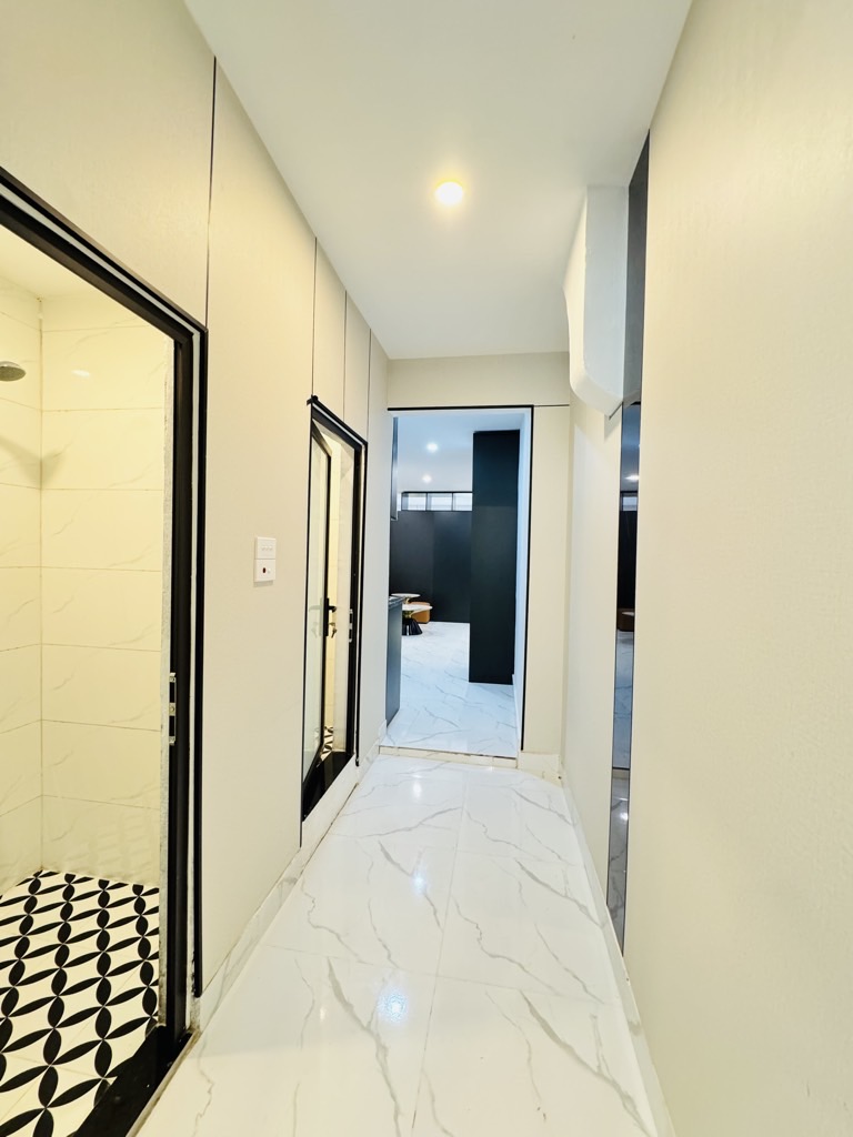 Bán nhà Đại La - diện tích 60m2 1 tầng - Nhà đẹp, sáng, đầy đủ nội thất - giá 3,9 tỷ