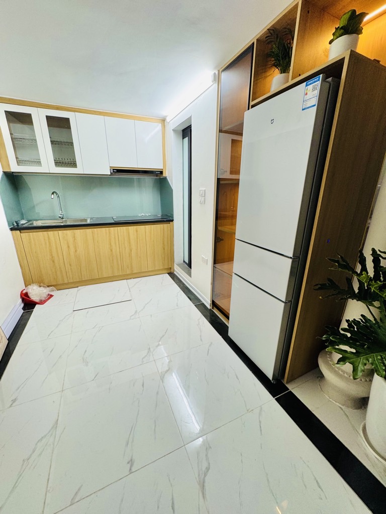 Bán nhà Tân Mai - diện tích 26m2 4 tầng - Nhà riêng nội thất đẹp - giá 3,8 tỷ