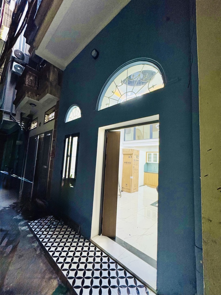 Bán nhà Tân Mai - diện tích 26m2 4 tầng - Nhà riêng nội thất đẹp - giá 3,8 tỷ