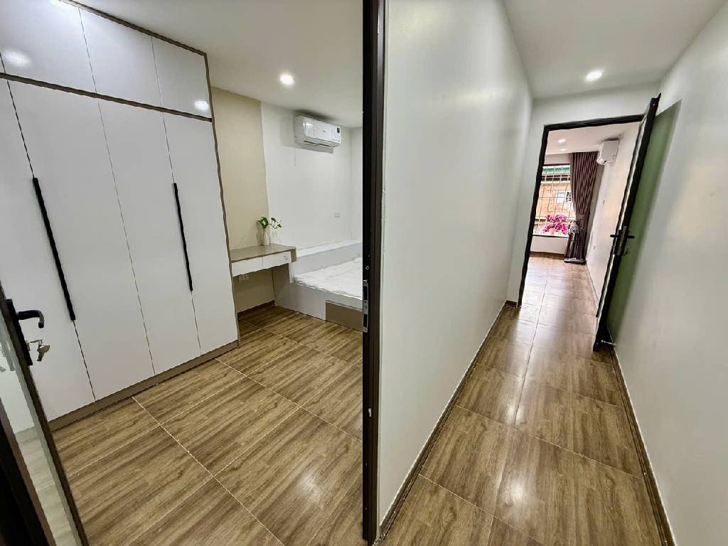 Bán nhà Nguyễn Quý Đức - diện tích 90m2 4 tầng - Nhà siêu đẹp 2 PN 2 WC - giá 5,6 tỷ