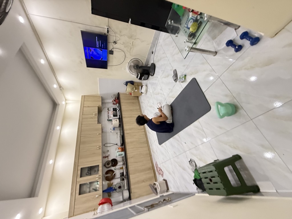 Bán nhà Lĩnh Nam - diện tích 38m2 3 tầng - Mặt ngõ thông ô tô kinh doanh - giá 4,2 tỷ