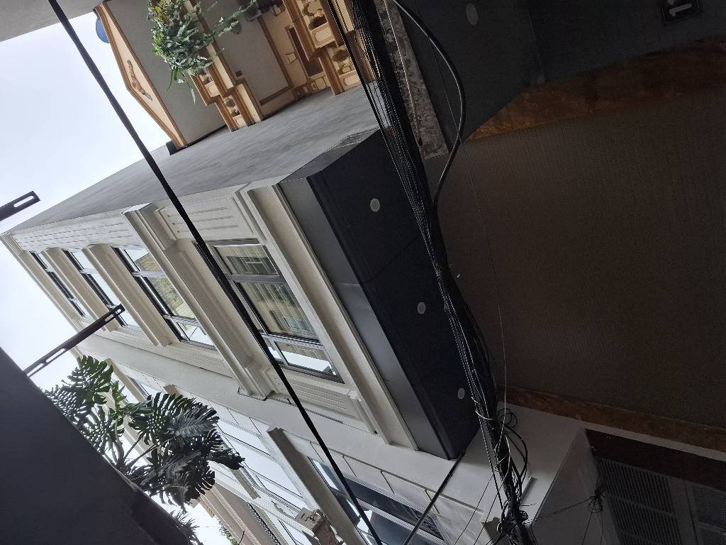 Bán nhà Nguyễn Xiển - diện tích 63.8m2 6 tầng - HIẾM - THANG MÁY - giá 24 tỷ