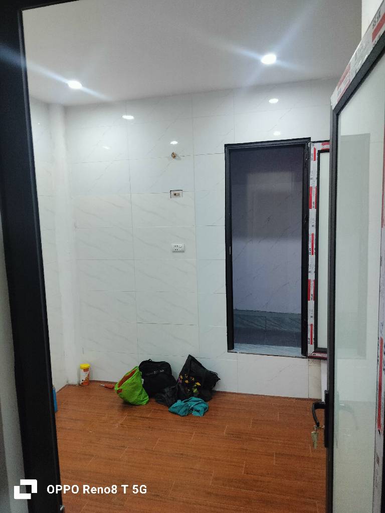 Bán nhà Vĩnh Hưng - diện tích 16m2 3 tầng - Nhà đẹp 2 ngủ - giá 2,5 tỷ