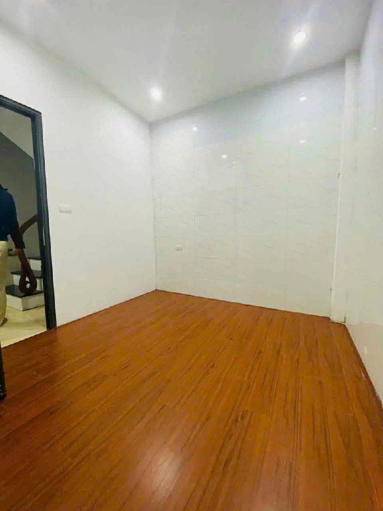 Bán nhà Vĩnh Hưng - diện tích 16m2 3 tầng - Nhà đẹp 2 ngủ - giá 2,5 tỷ