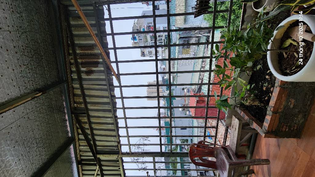 Bán nhà Nguyễn Xiển - diện tích 31m2 4 tầng - Ngõ nông, thông các ngả - giá 4,2 tỷ