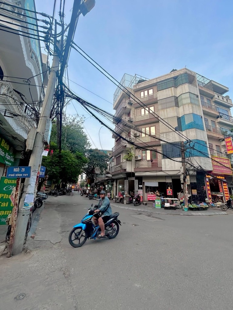 Bán nhà Vĩnh Tuy - diện tích 65,6m2 3 tầng - Ô TÔ TRÁNH - giá 21 tỷ