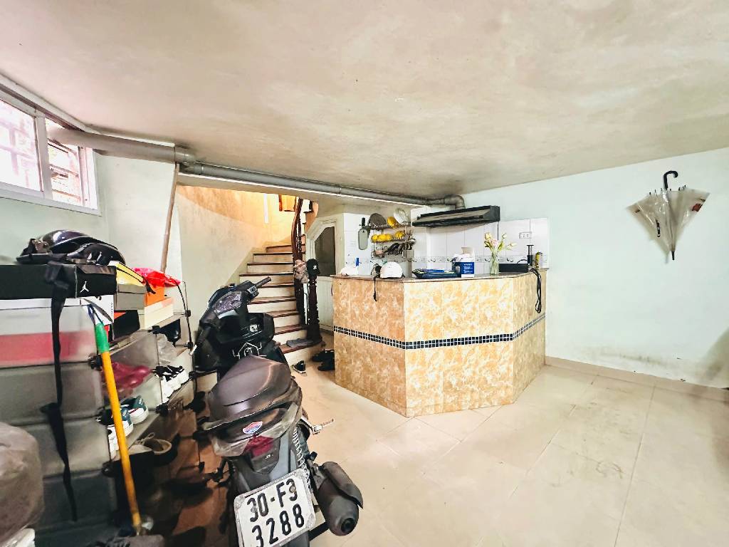 Bán nhà Đê Trần Khát Chân - diện tích 78m2 4 tầng - gần ô tô - giá 13,5 tỷ