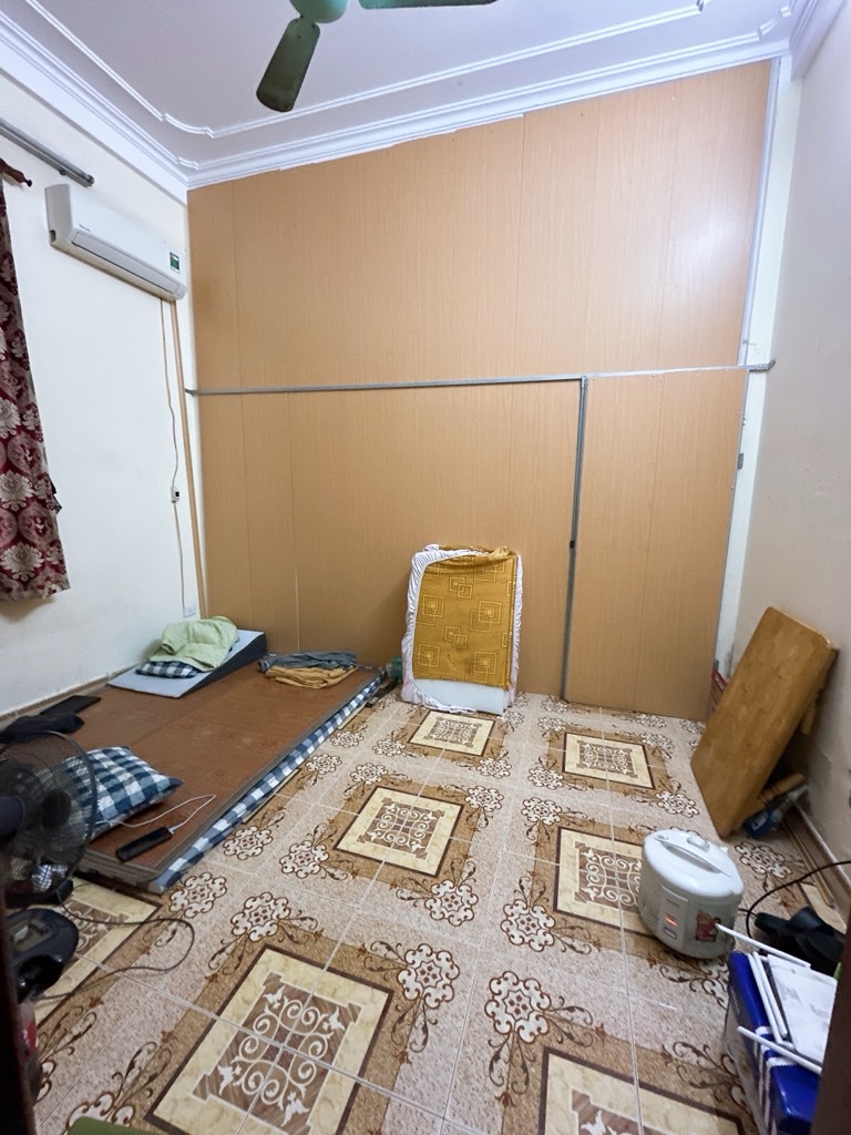 Bán nhà Trương Định - diện tích 80m2 2 tầng - Nhà 3 mặt thoáng - giá 5,9 tỷ