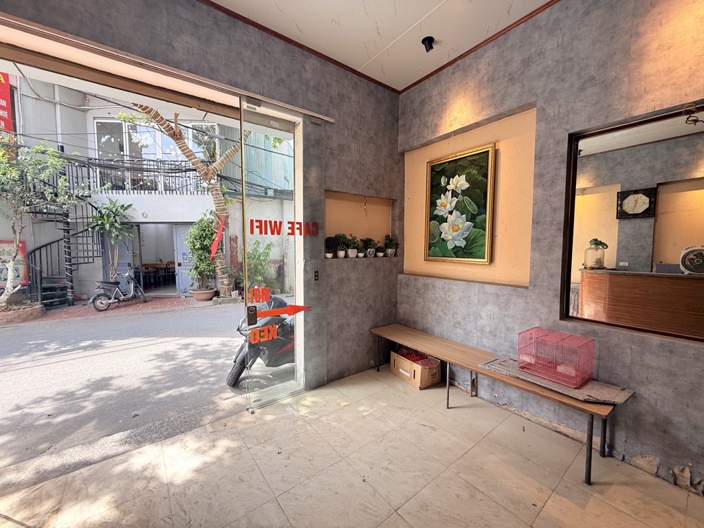 Bán nhà Nguyễn Khoái - diện tích 147m2 2 tầng - Ngõ to như phố Container - giá 23 tỷ