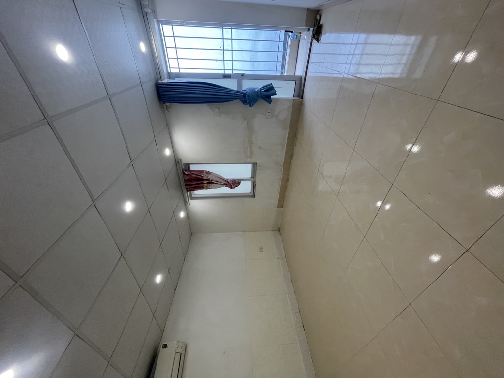 Bán nhà Lĩnh Nam - diện tích 29m2 2 tầng - NHỎ XINH VUÔNG VẮN - giá 2,2 tỷ