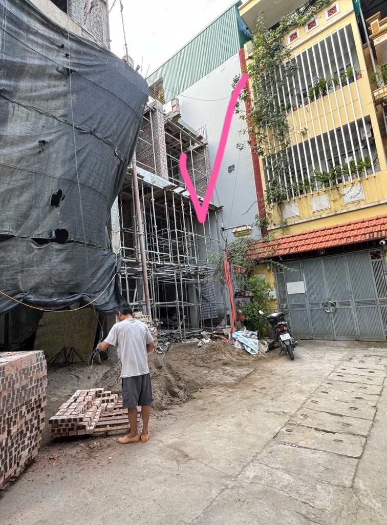 Bán nhà trong ngõ phố Hoa Lâm 63,5m2 x 6 tầng, Q. Long Biên – Giá 15,8 tỷ