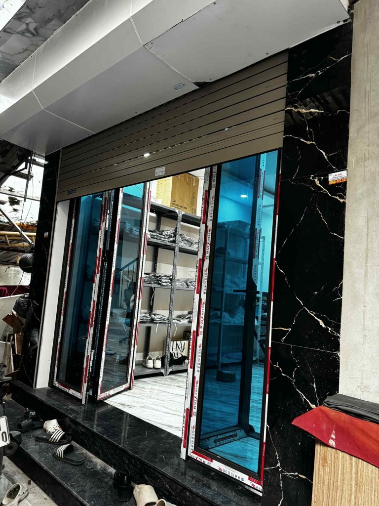 Bán nhà Định Công Thượng - diện tích 33m2 3 tầng - Siêu phẩm giá ngon vừa ở vừa cho thuê - giá 3,15 tỷ