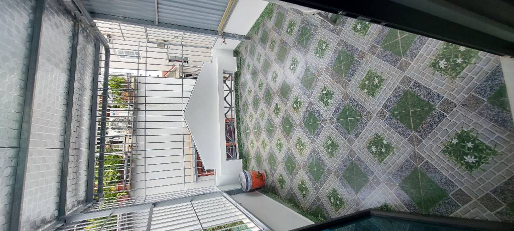 Bán nhà Chính Kinh - diện tích 23,8m2 5 tầng - Mặt phố lô góc - giá 8,6 tỷ