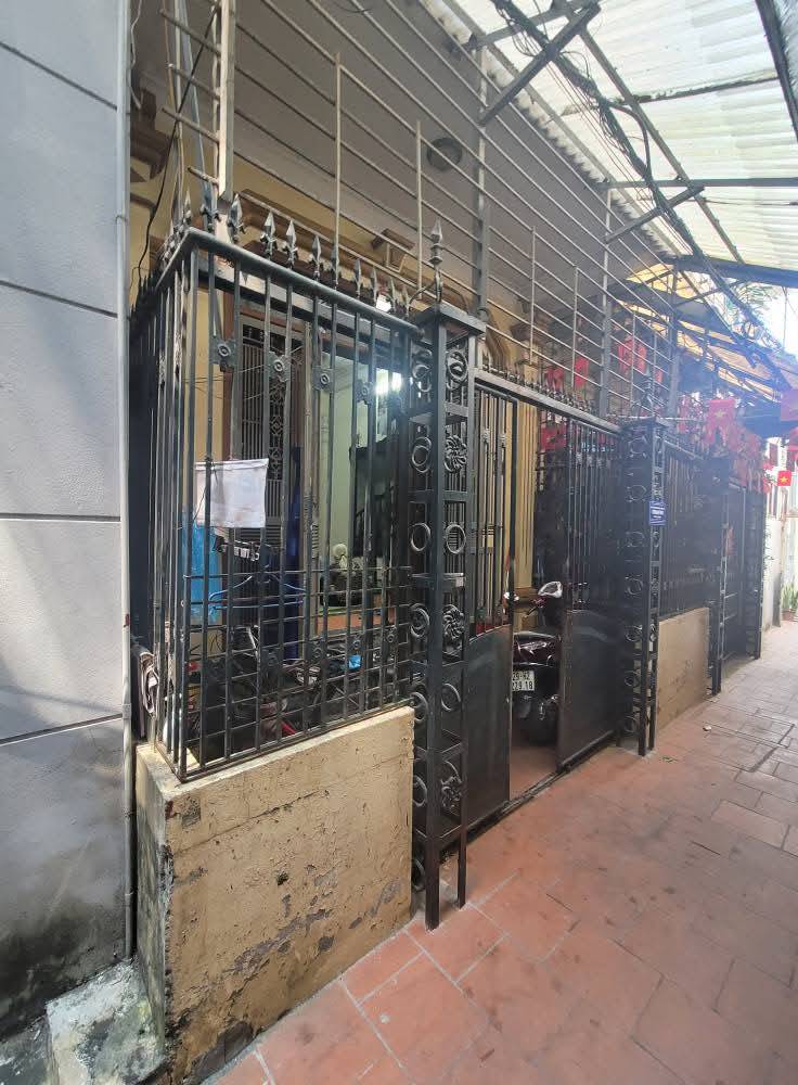 Bán nhà Kim Giang - diện tích 46m2 4 tầng - Ngõ nông, 15m ra đường ô tô - giá 12,8 tỷ