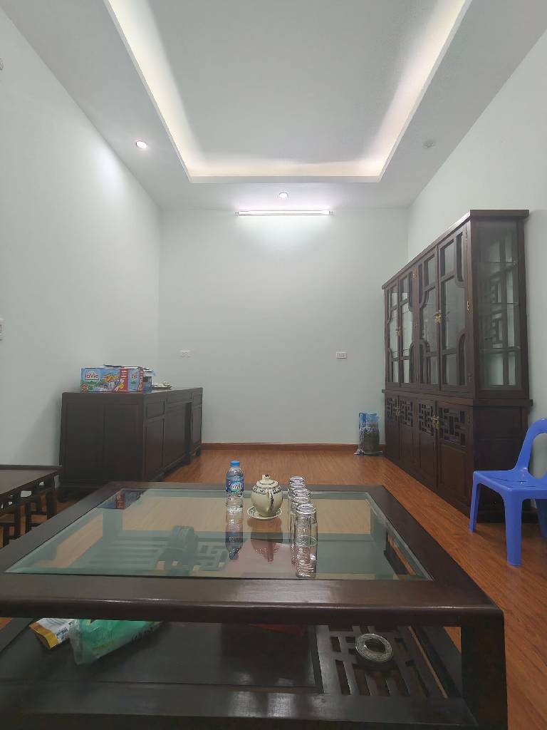 Bán nhà Mình Khai - diện tích 50.9m2 5 tầng - Nhà đẹp gần phố - giá 13,5 tỷ