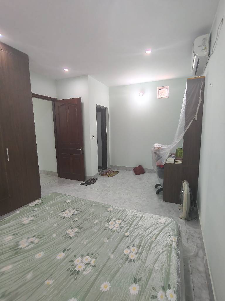 Bán nhà Mình Khai - diện tích 50.9m2 5 tầng - Nhà đẹp gần phố - giá 13,5 tỷ