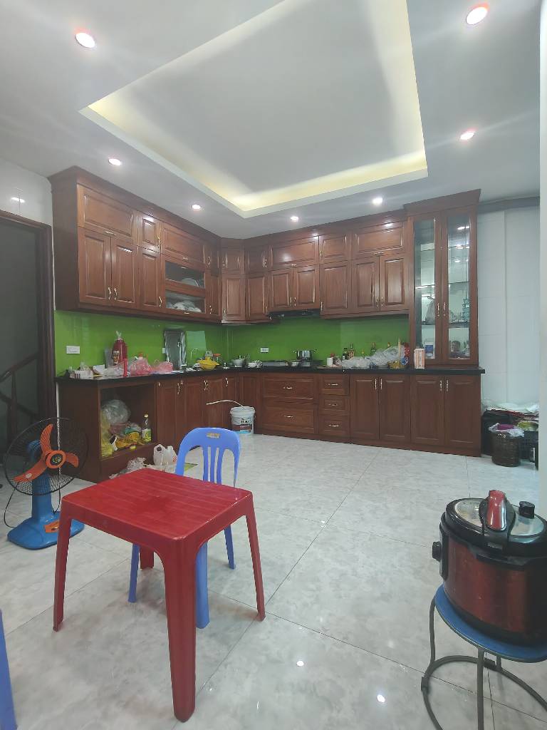 Bán nhà Mình Khai - diện tích 50.9m2 5 tầng - Nhà đẹp gần phố - giá 13,5 tỷ