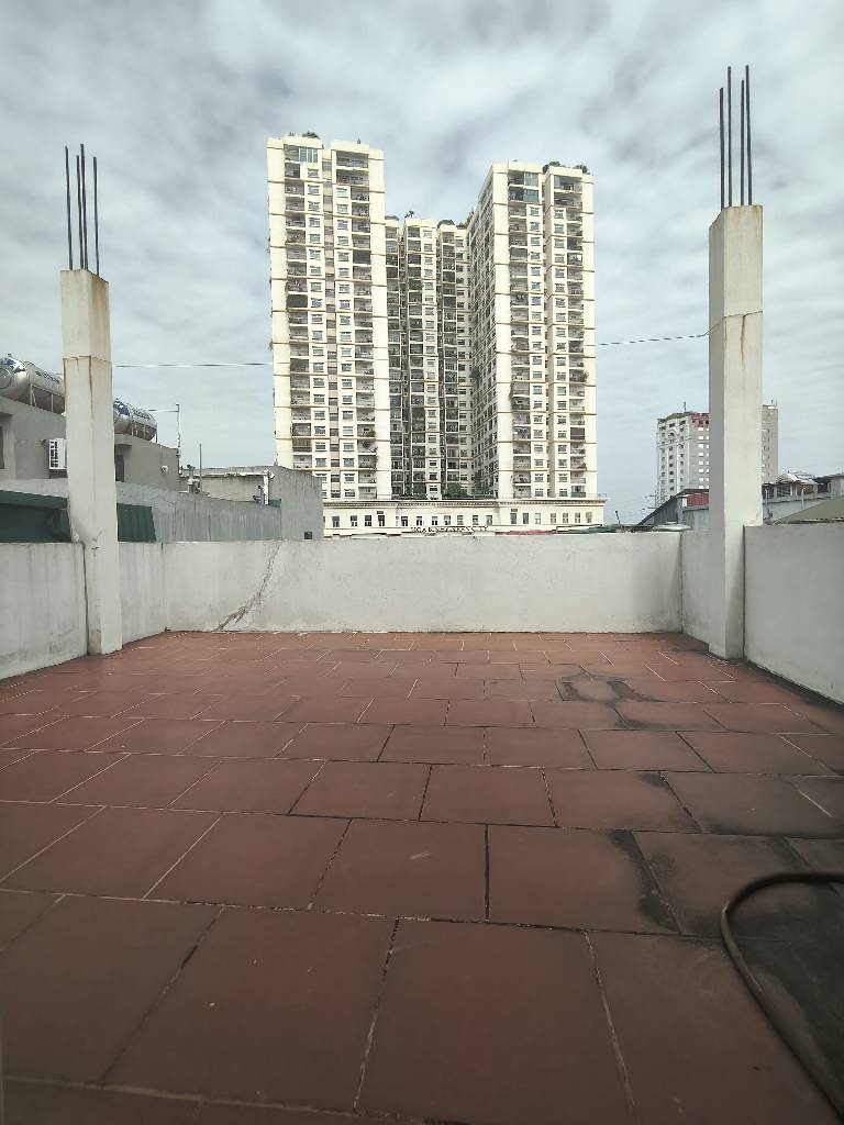 Bán nhà Mình Khai - diện tích 50.9m2 5 tầng - Nhà đẹp gần phố - giá 13,5 tỷ