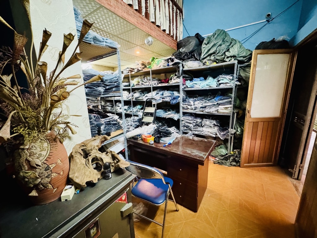 Bán nhà Nguyễn Chính - diện tích 31m2 2 tầng - Nhà cấp 4 gác xép - giá 2,95 tỷ