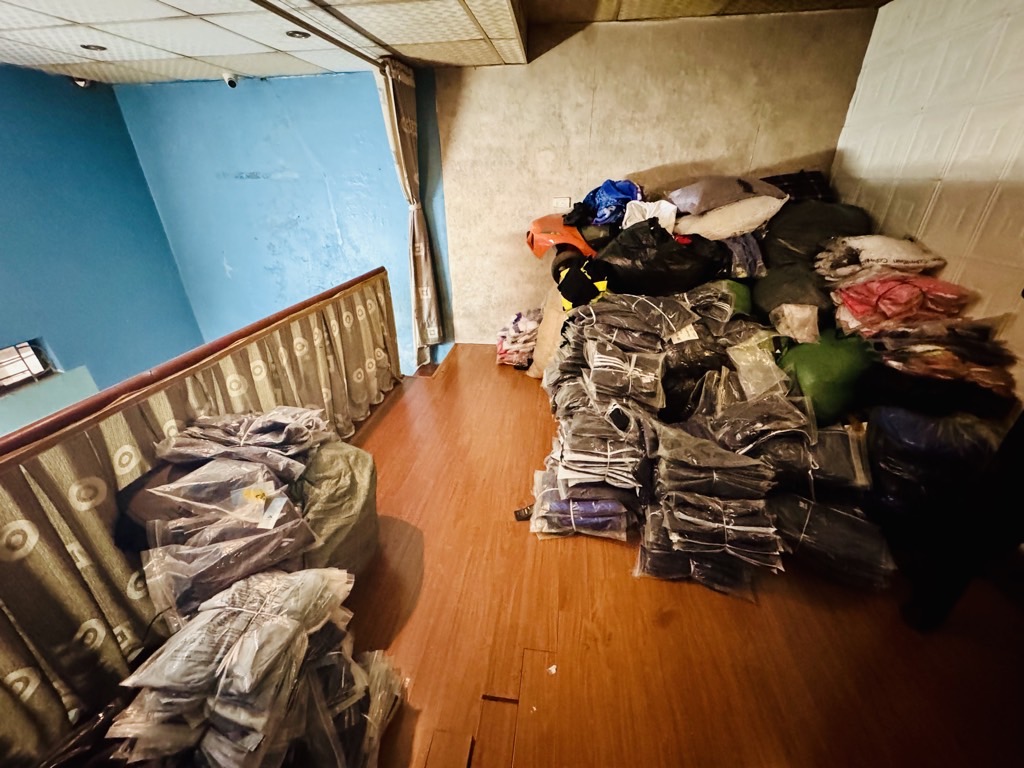 Bán nhà Nguyễn Chính - diện tích 31m2 2 tầng - Nhà cấp 4 gác xép - giá 2,95 tỷ