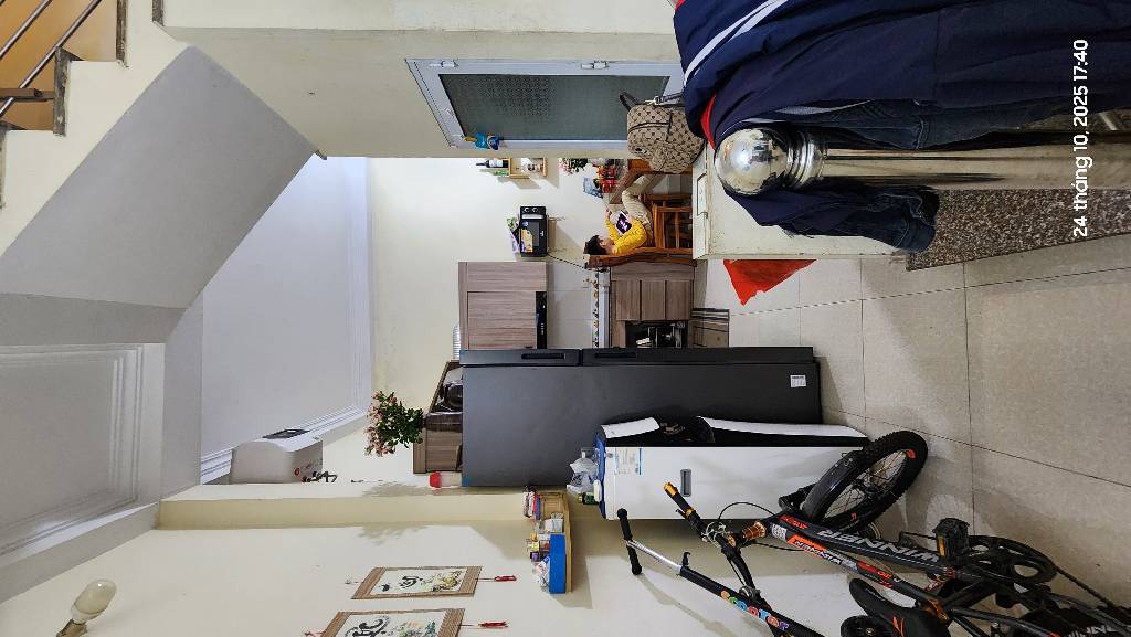 Bán nhà Nguyễn Xiển - diện tích 31m2 4 tầng - Ngõ nông, thông các ngả - giá 4,2 tỷ