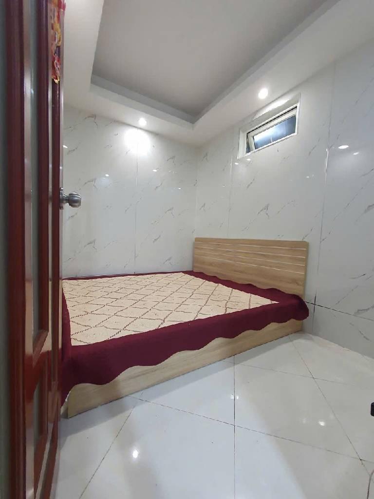 Bán nhà VŨ TÔNG PHAN - diện tích 46m2 1 tầng - ô tô đỗ cửa - giá 2,25 tỷ