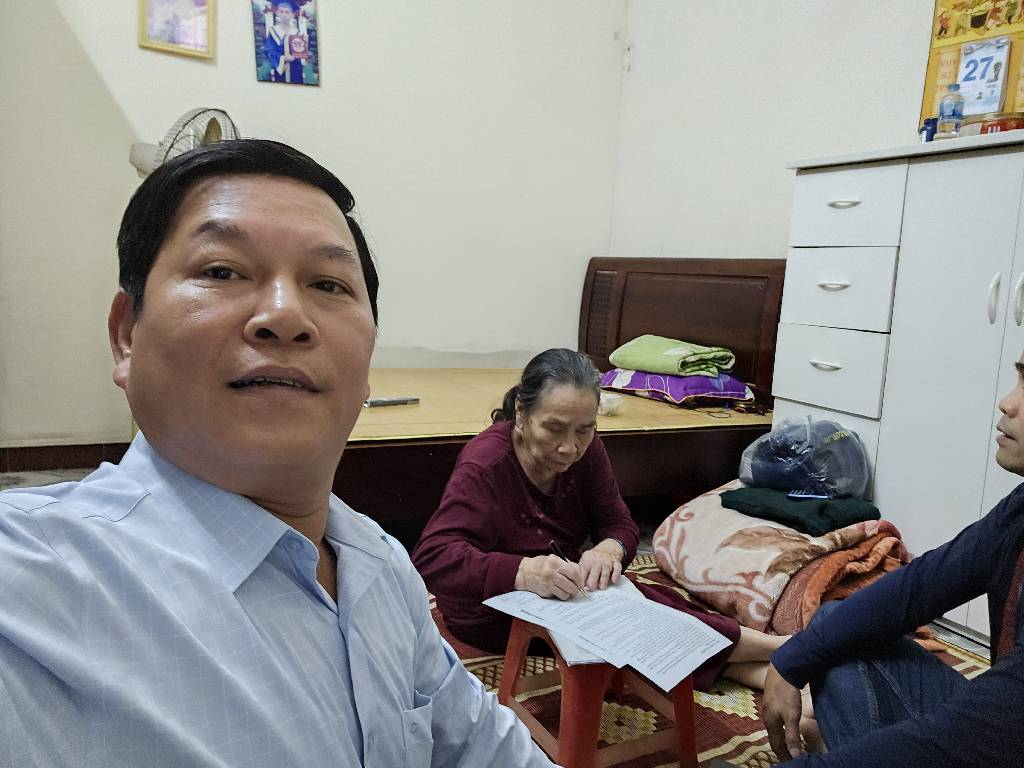 Bán nhà Ngõ Gốc Đề Mình Khai - diện tích 47m2 3 tầng - KINH DOANH Ô TÔ NGÕ THÔNG - giá 10,8 tỷ