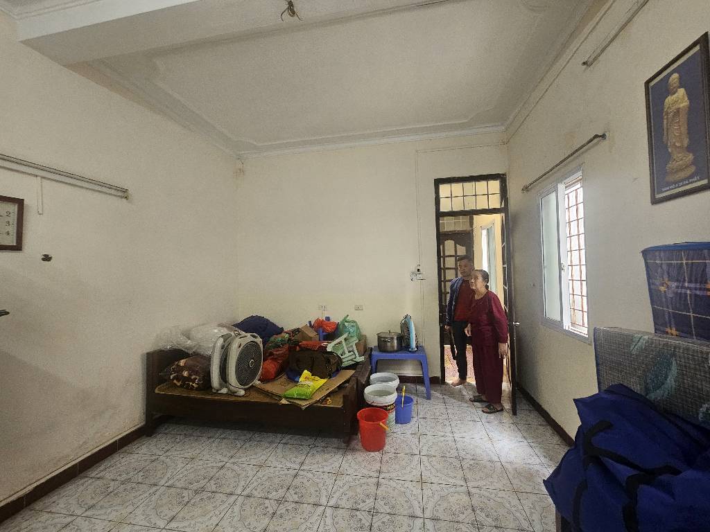 Bán nhà Ngõ Gốc Đề Mình Khai - diện tích 47m2 3 tầng - KINH DOANH Ô TÔ NGÕ THÔNG - giá 10,8 tỷ