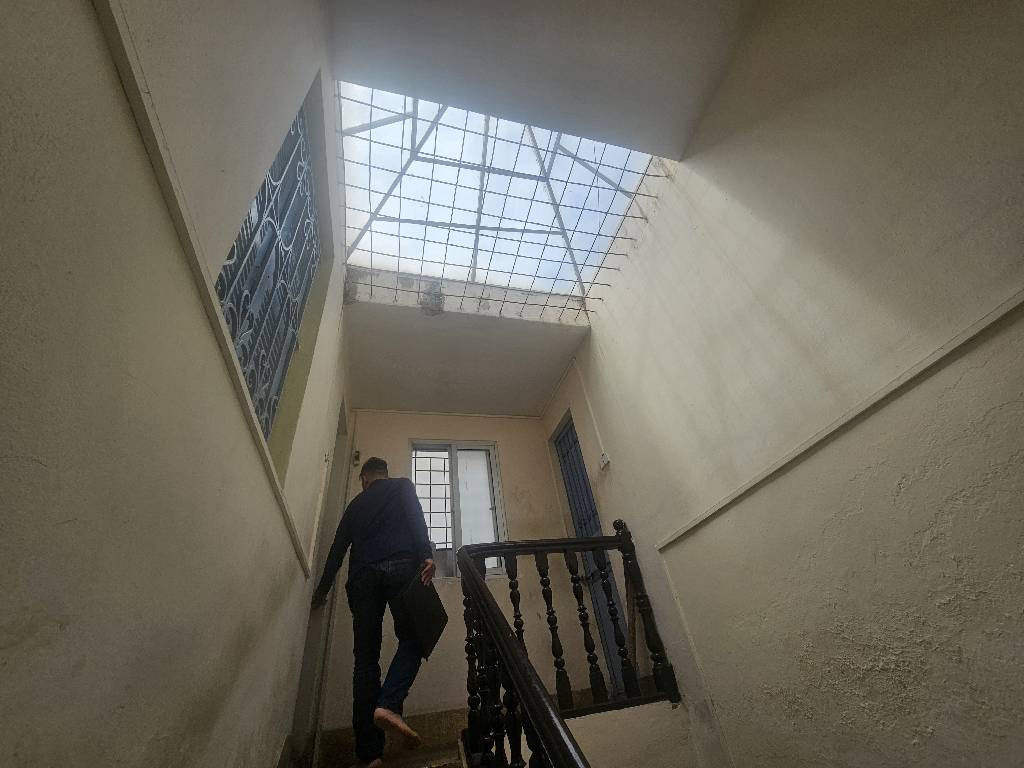 Bán nhà Ngõ Gốc Đề Mình Khai - diện tích 47m2 3 tầng - KINH DOANH Ô TÔ NGÕ THÔNG - giá 10,8 tỷ