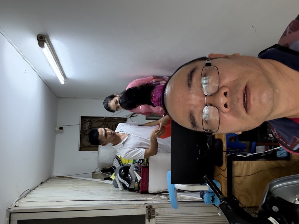 Bán nhà Lãng Yên - diện tích 36,6m2 2 tầng - ô tô tránh - giá 9 tỷ