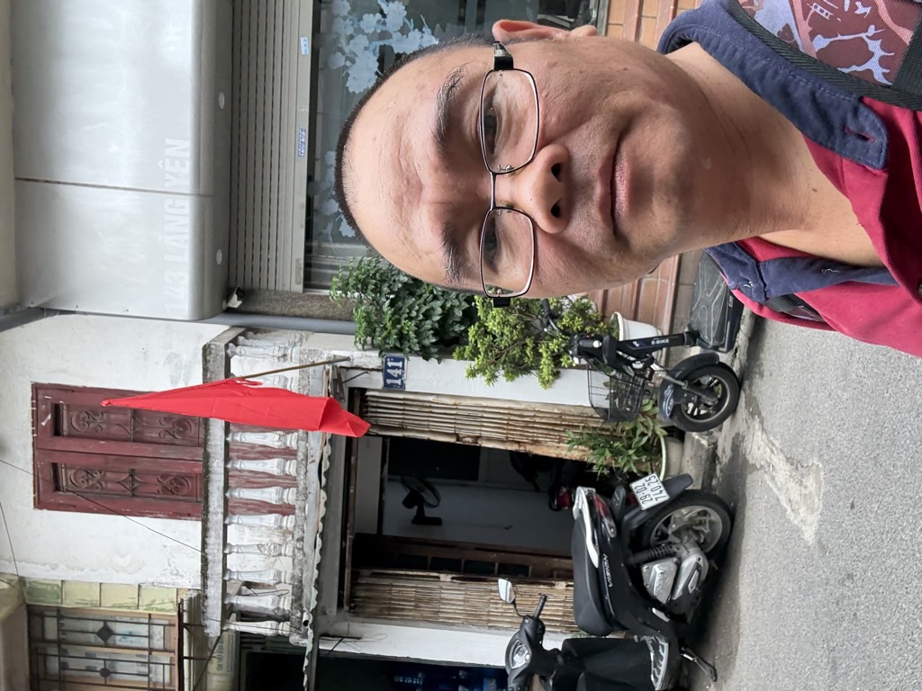 Bán nhà Lãng Yên - diện tích 36,6m2 2 tầng - ô tô tránh - giá 9 tỷ