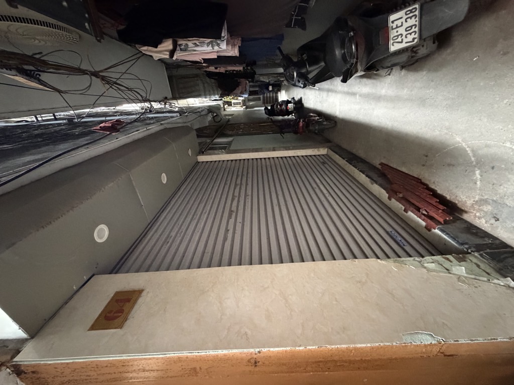 Bán nhà Khâm Thiên - diện tích 59m2 5 tầng - Sổ đỏ chính chủ, có thể bán 1/2 - giá 12,56 tỷ