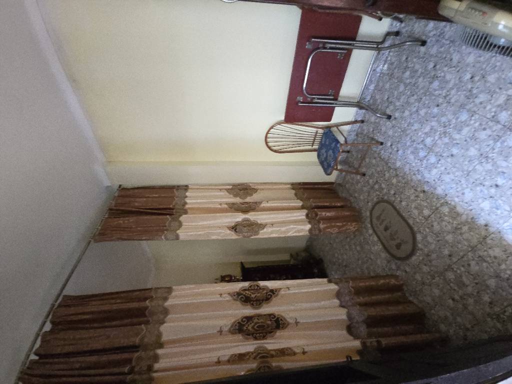 Bán nhà Lương Yên - diện tích 45,5m2 3 tầng - Mặt ngõ rộng, kinh doanh - giá 15 tỷ