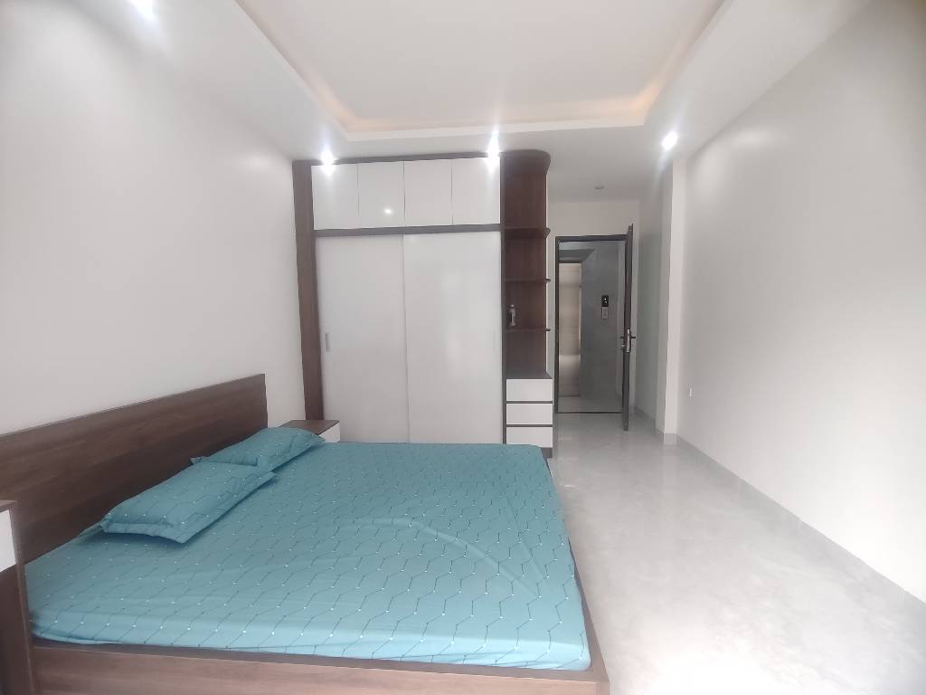 Bán nhà Thúy Lĩnh - diện tích 33.5m2 6 tầng - Nhà mới thang máy gần ô tô - giá 6,95 tỷ