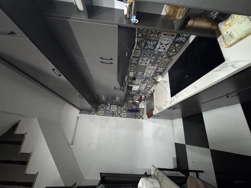 Bán nhà ngõ 183A Lĩnh Nam - 20m2 4 tầng - gần ô tô, bãi gửi xe cạnh nhà - giá 5,3 tỷ Bán nhà ngõ 183A Lĩnh Nam - 20m2 4 tầng - gần ô tô, bãi gửi xe cạnh nhà - giá 5,3 tỷ