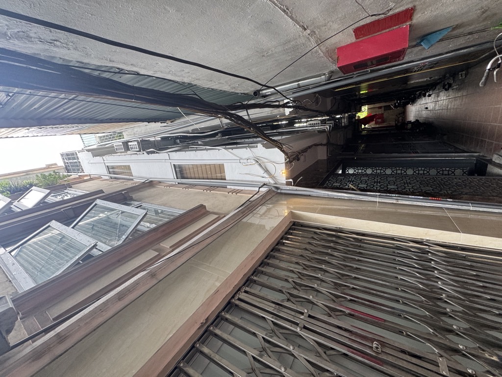 Bán nhà ngõ 183A Lĩnh Nam - 20m2 4 tầng - gần ô tô, bãi gửi xe cạnh nhà - giá 5,3 tỷ Bán nhà ngõ 183A Lĩnh Nam - 20m2 4 tầng - gần ô tô, bãi gửi xe cạnh nhà - giá 5,3 tỷ