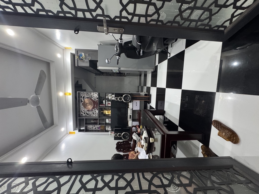 Bán nhà ngõ 183A Lĩnh Nam - 20m2 4 tầng - gần ô tô, bãi gửi xe cạnh nhà - giá 5,3 tỷ Bán nhà ngõ 183A Lĩnh Nam - 20m2 4 tầng - gần ô tô, bãi gửi xe cạnh nhà - giá 5,3 tỷ