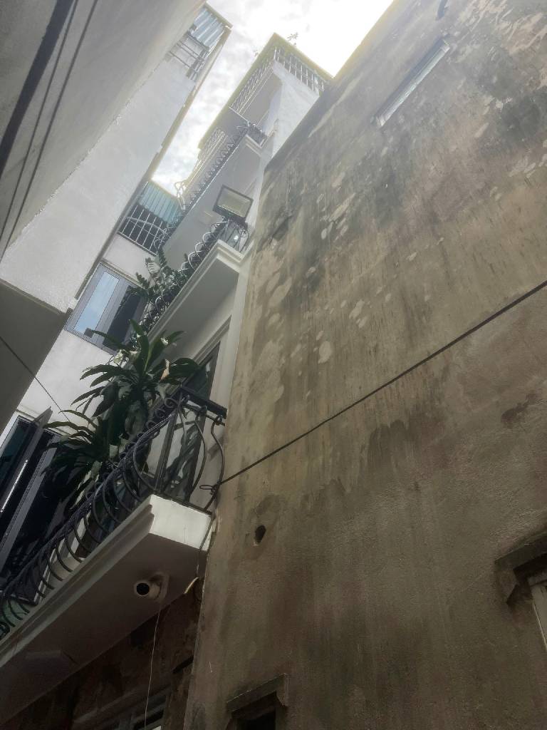 Bán nhà Tam Trinh - diện tích 31m2 5 tầng - ô tô tránh - giá 6,98 tỷ